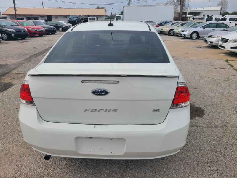 Ford Focus 2010 price $3,550