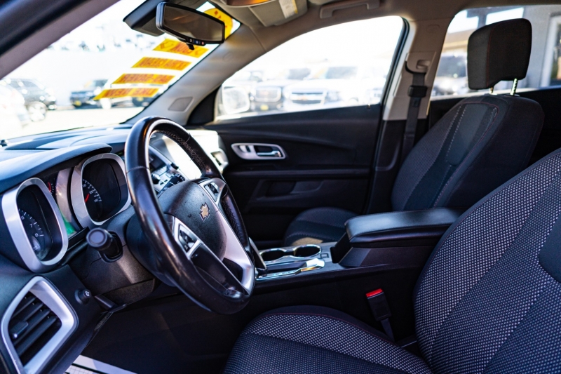Chevrolet Equinox 2015 price $14,999