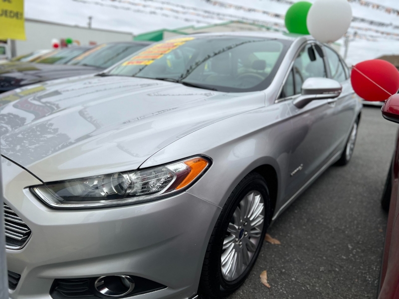 Ford Fusion 2013 price $12,999