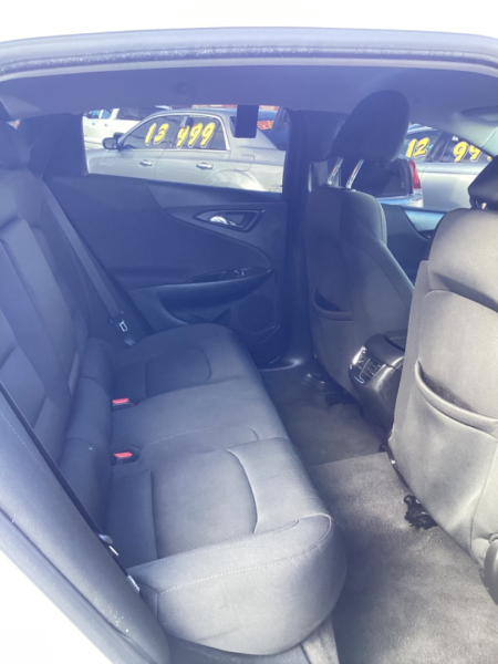 Chevrolet Malibu 2018 price $15,999