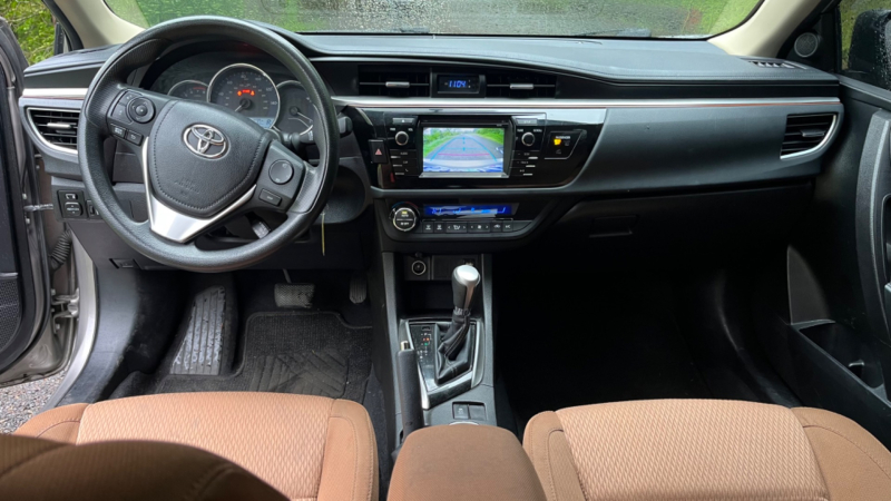 Toyota Corolla 2015 price $7,999