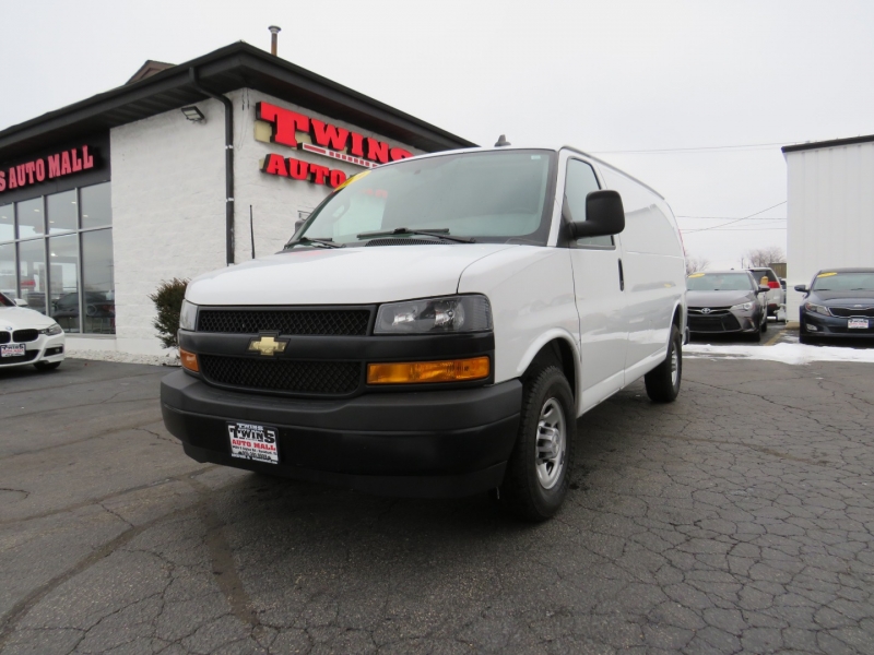 Chevrolet Express Cargo Van 2019 price $19,995