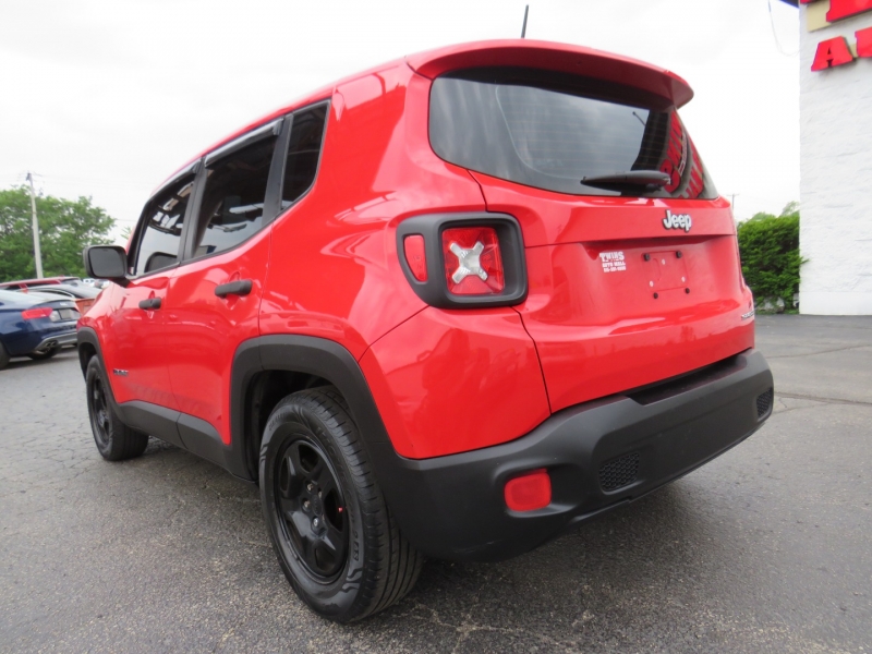 Jeep Renegade 2015 price $12,500