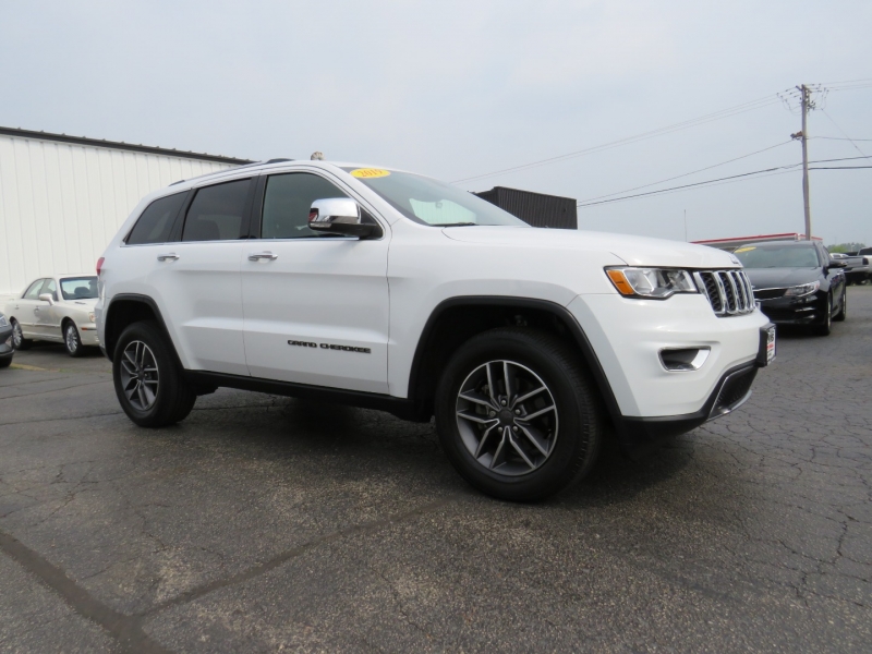 Jeep Grand Cherokee 2019 price $28,995