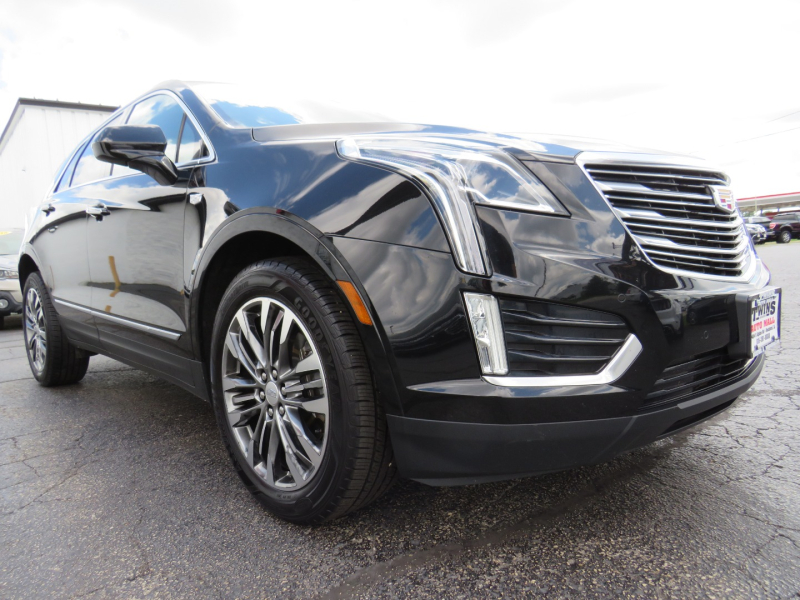 Cadillac XT5 2017 price $18,995