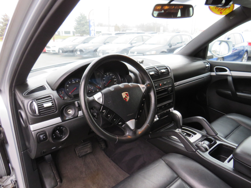 Porsche Cayenne 2008 price $9,995