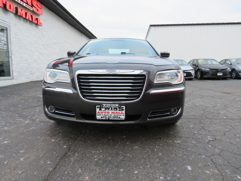 Chrysler 300 2013 price $11,995