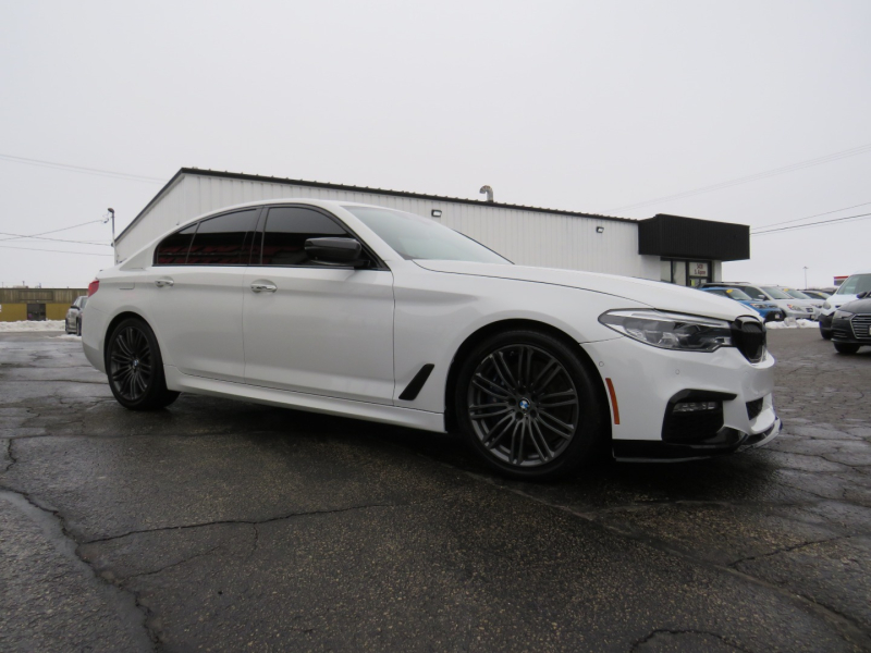 BMW 5-Series 2017 price $26,995
