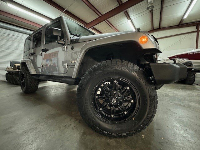 Jeep Wrangler 2018 price $28,950