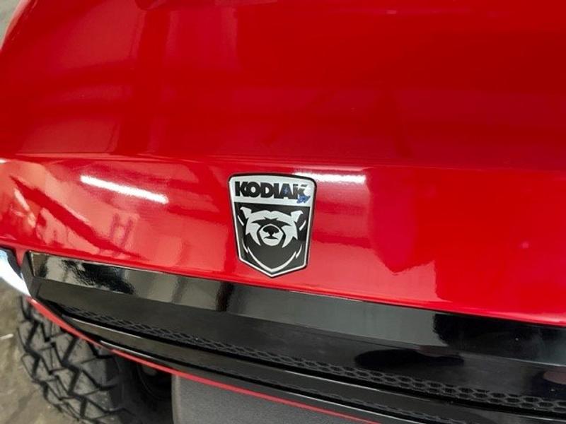 Kodiak EV Defender 6p Lifted 2023 price $12,950