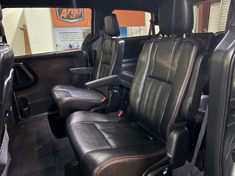 Dodge Grand Caravan 2019 price $16,700