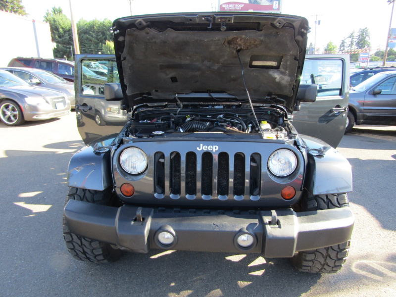 Jeep Wrangler Unlimited 2010 price $13,977