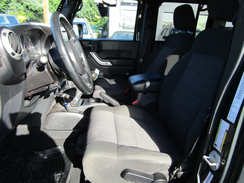 Jeep Wrangler Unlimited 2011 price $19,977