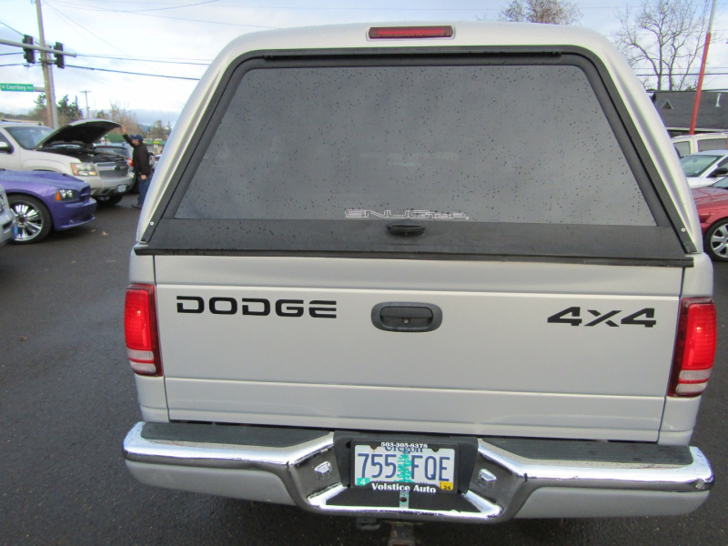 Dodge Dakota 2000 price $7,977