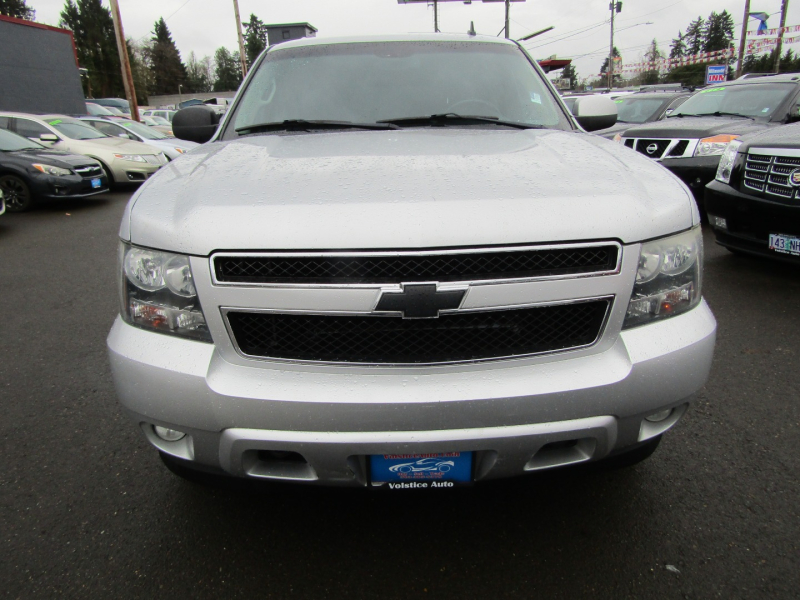 Chevrolet Suburban 2012 price $10,977