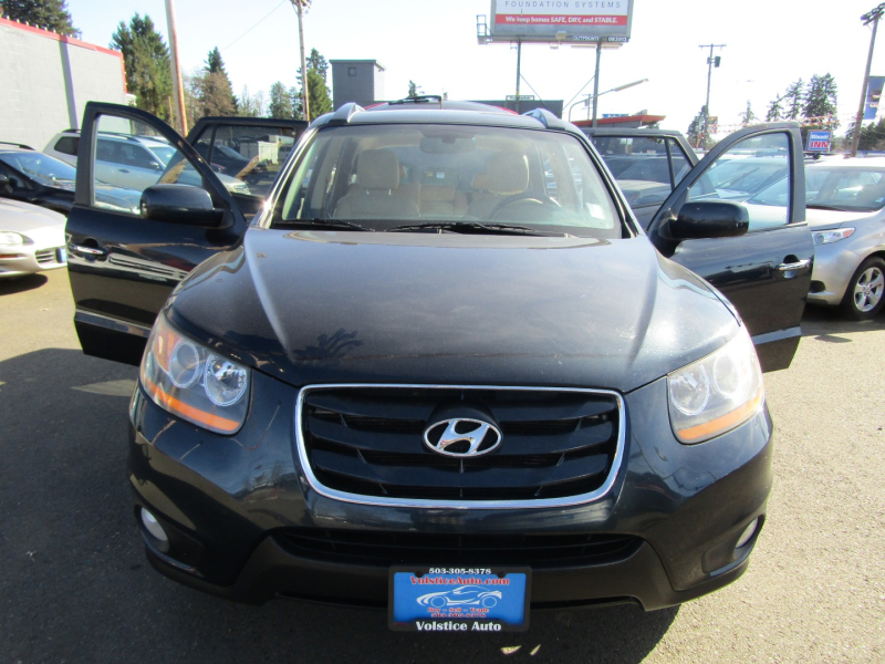 Hyundai Santa Fe 2011 price $7,977
