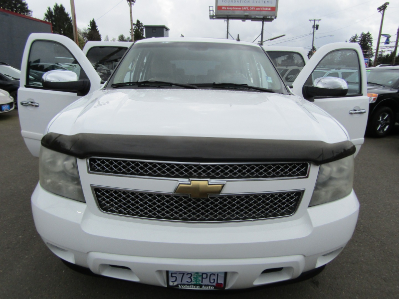 Chevrolet Suburban 2007 price $7,977
