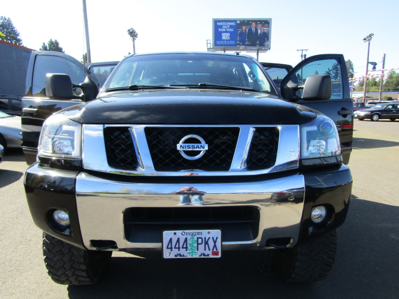 Nissan Titan 2015 price $22,977