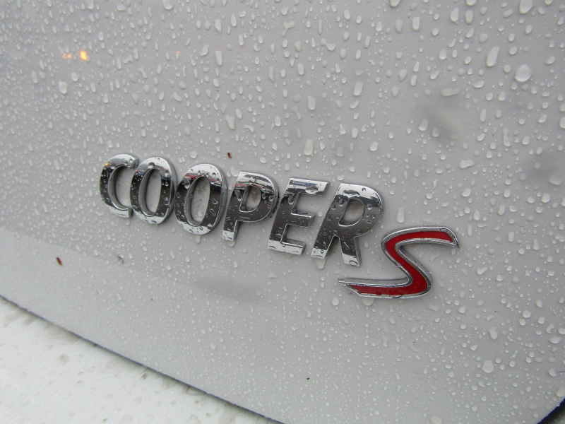 Mini Cooper Countryman 2011 price $9,477
