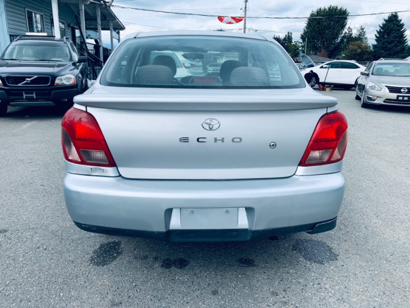 Toyota Echo 2000 price $5,588