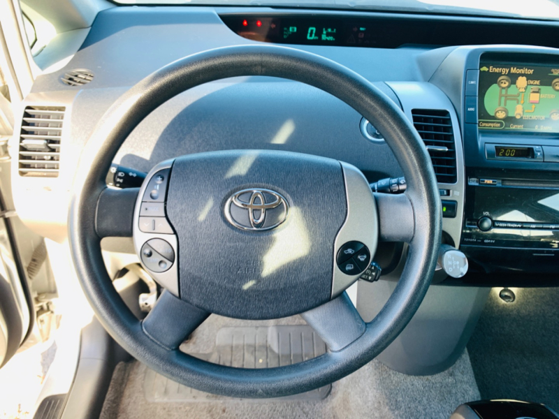Toyota Prius 2009 price $12,288