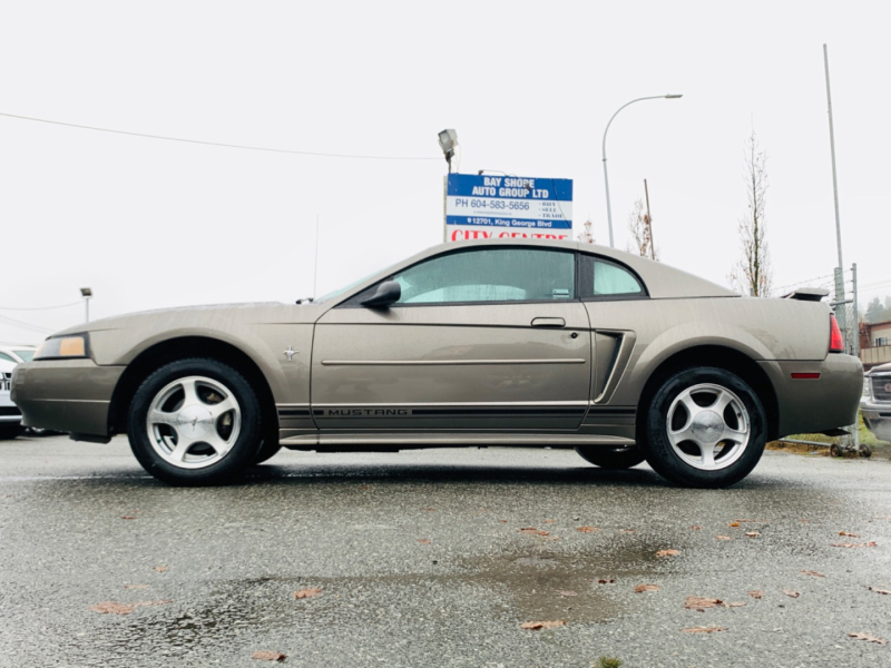 Ford Mustang 2001 price $6,888