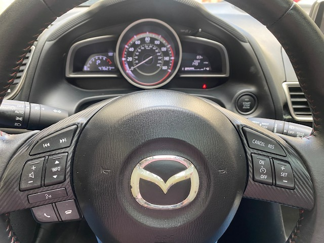 Mazda Mazda3 2016 price $10,799