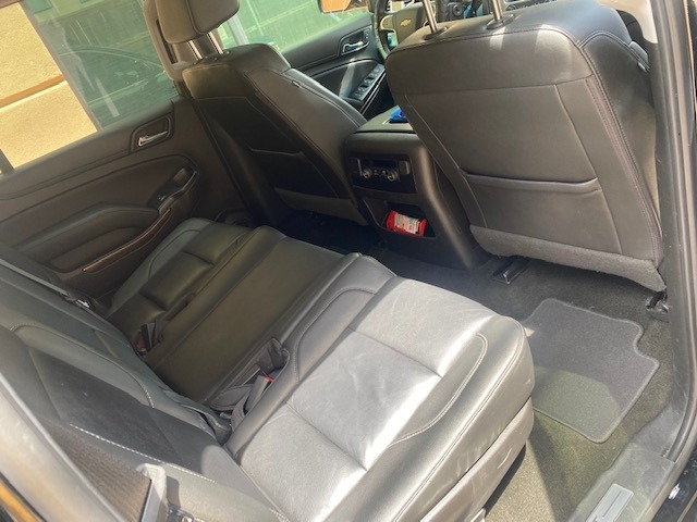 Chevrolet Suburban 2018 price $19,999
