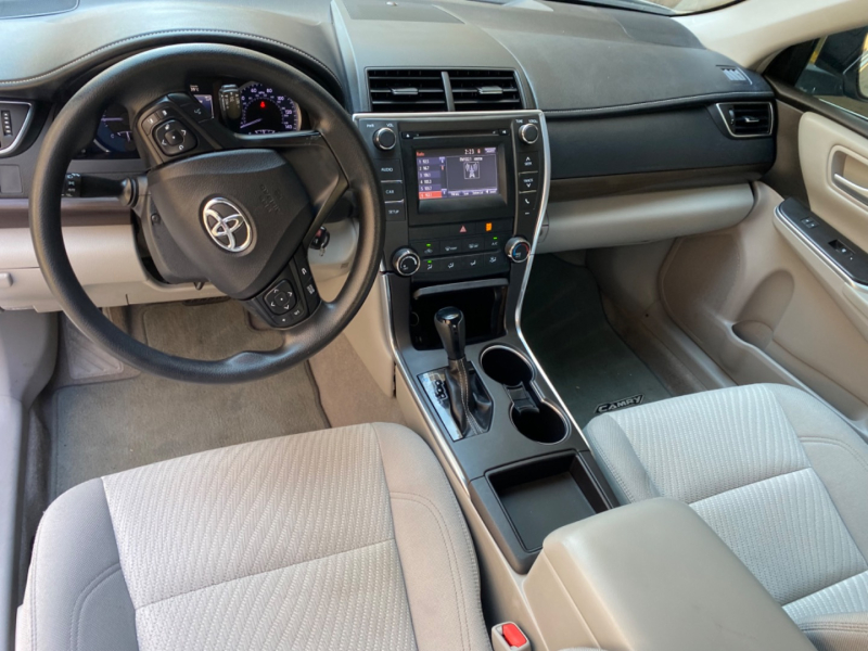 Toyota Camry 2017 price $12,499