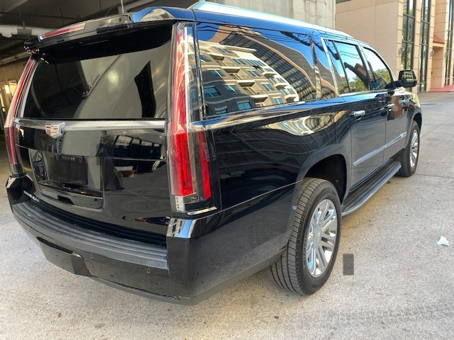 Cadillac Escalade ESV 2018 price $46,999