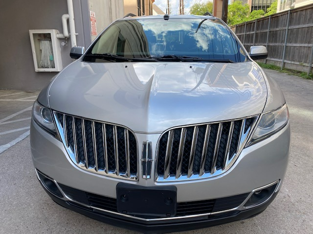Lincoln MKX 2015 price $12,799