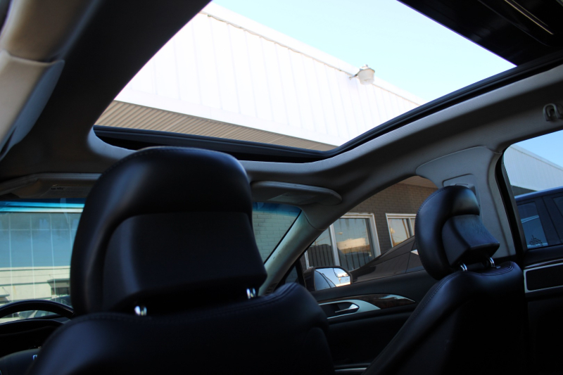 Lincoln MKZ 2015 price $11,995