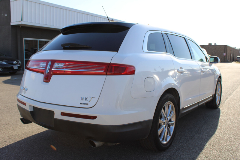 Lincoln MKT 2011 price $11,995