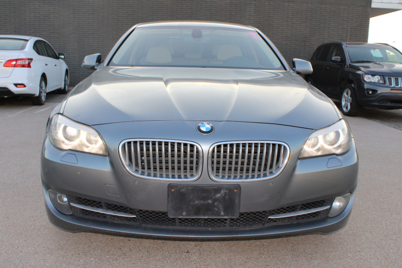BMW 5-Series 2011 price $10,995