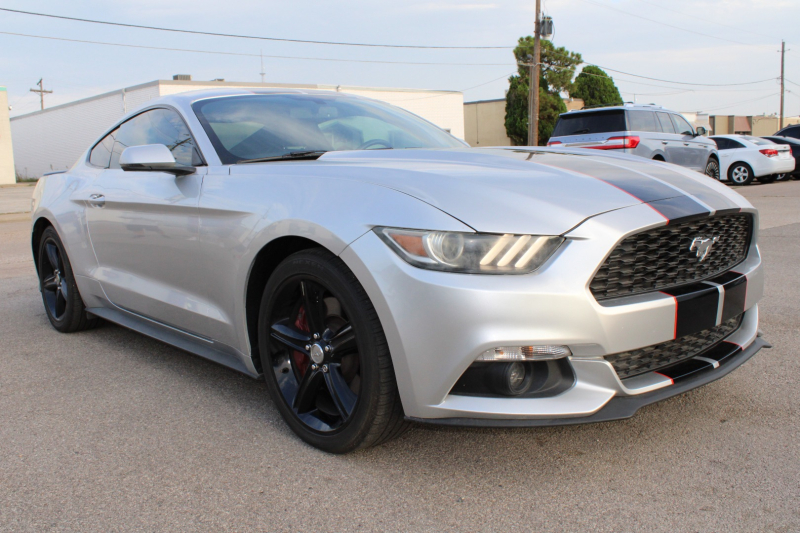 Ford Mustang 2015 price $12,995