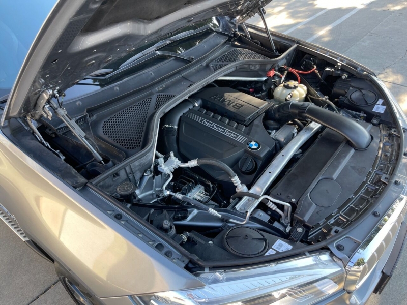 BMW X5 2017 price $25,995