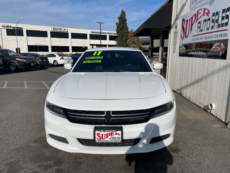 Dodge Charger 2017 price $15,995