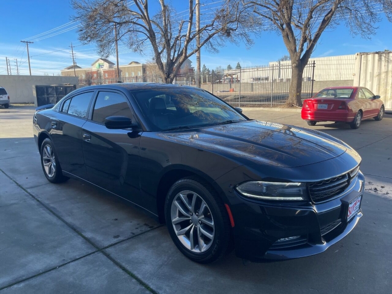 Dodge Charger 2016 price $17,995