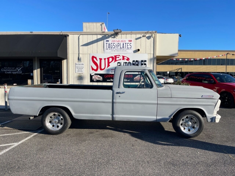 Ford F-250 1967 price $9,995