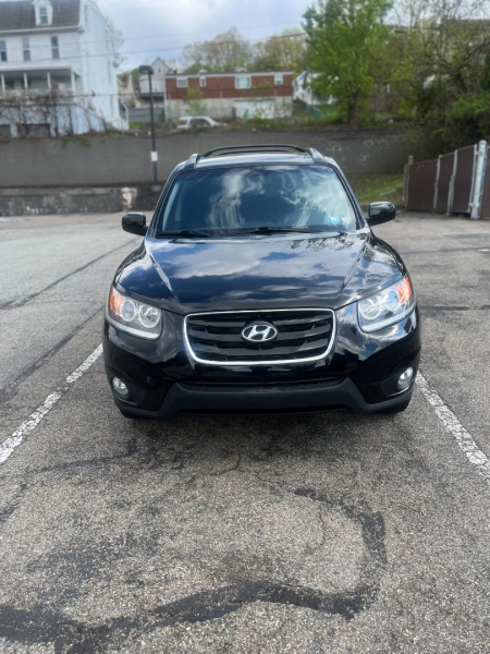 Hyundai Santa Fe 2011 price $6,995