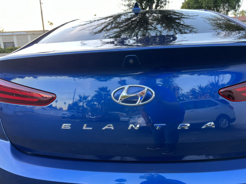 Hyundai Elantra 2020 price $17,995