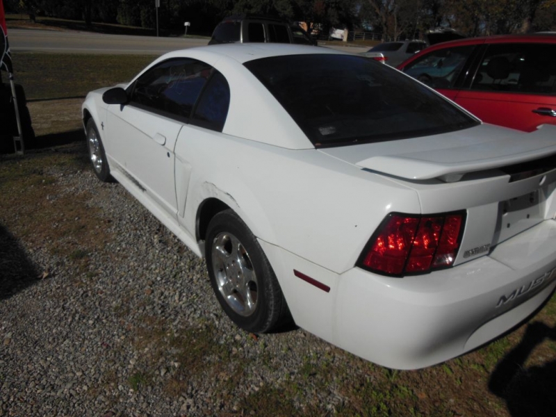 FORD MUSTANG 2003 price $3,500