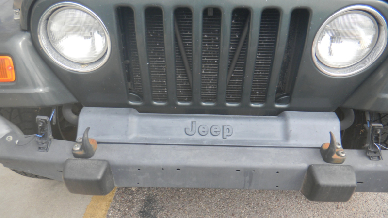 Jeep Wrangler 2002 price $12,995