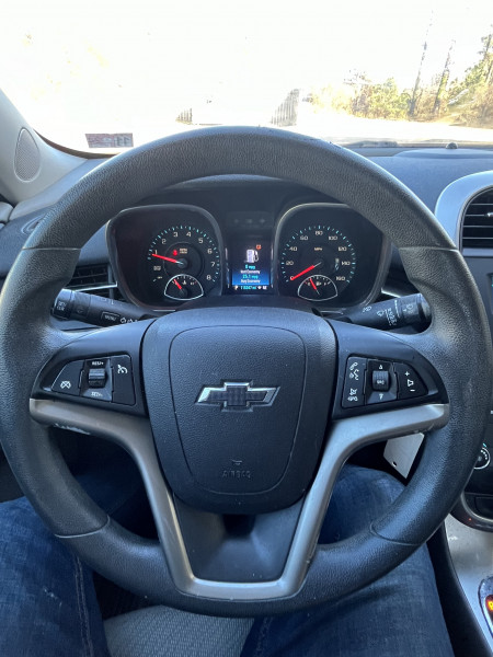 Chevrolet Malibu 2015 price $7,700