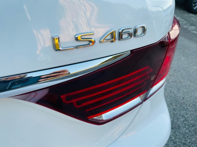Lexus LS 460 2015 price $21,999