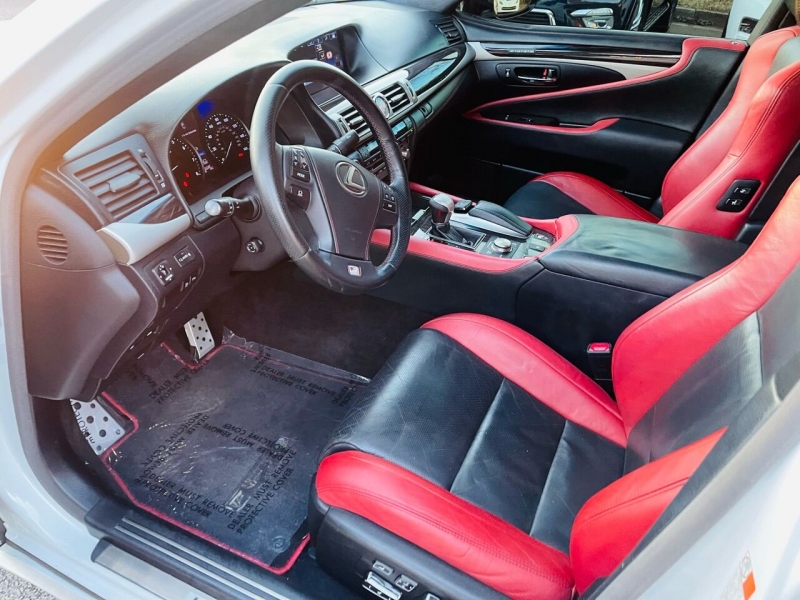 Lexus LS 460 2015 price $21,999