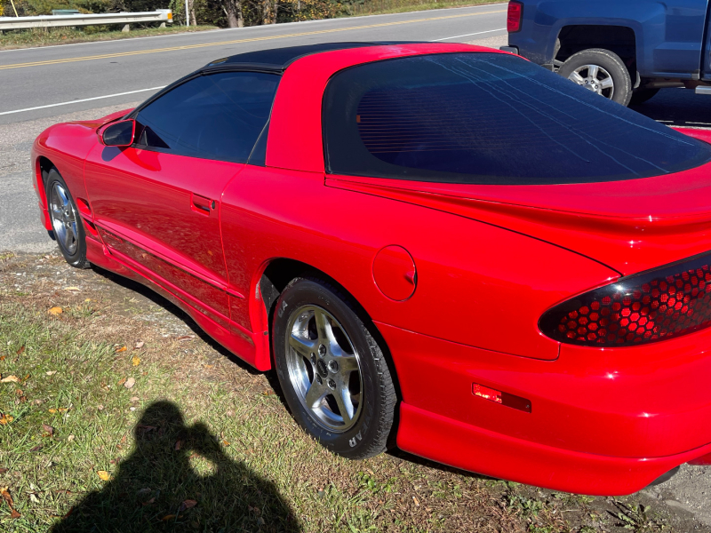 Pontiac Firebird 1999 price $12,995