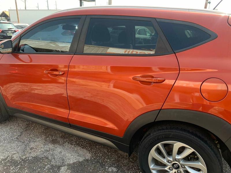 Hyundai Tucson 2016 price $14,995