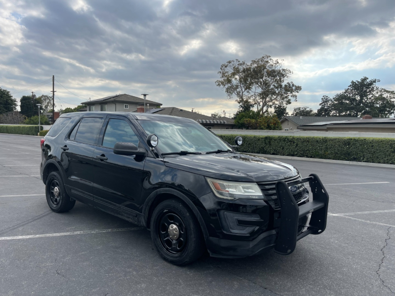Ford Police Interceptor Utility 2017 price $10,499