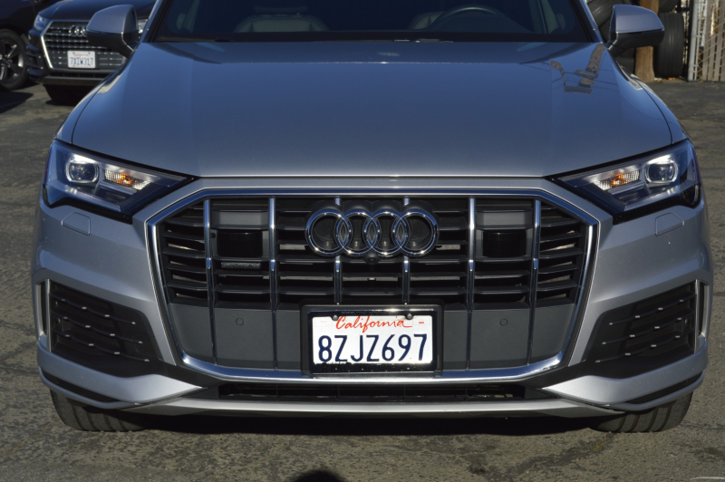 Audi Q7 2022 price $41,880